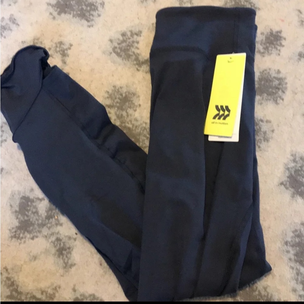 All In Motion Women’s High Rise 7/8 Leggings Size Small